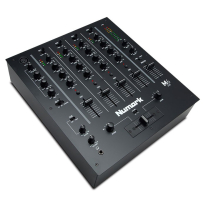 Numark M6 USB DJ-mikseri (Musta)